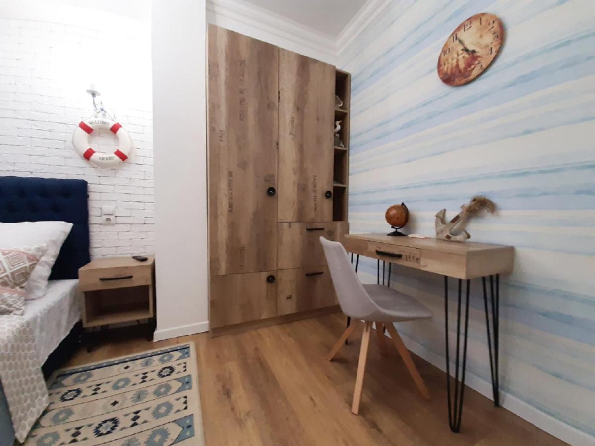 2 Bdr Apartment Near Gorky Park, Center Харьков Экстерьер фото